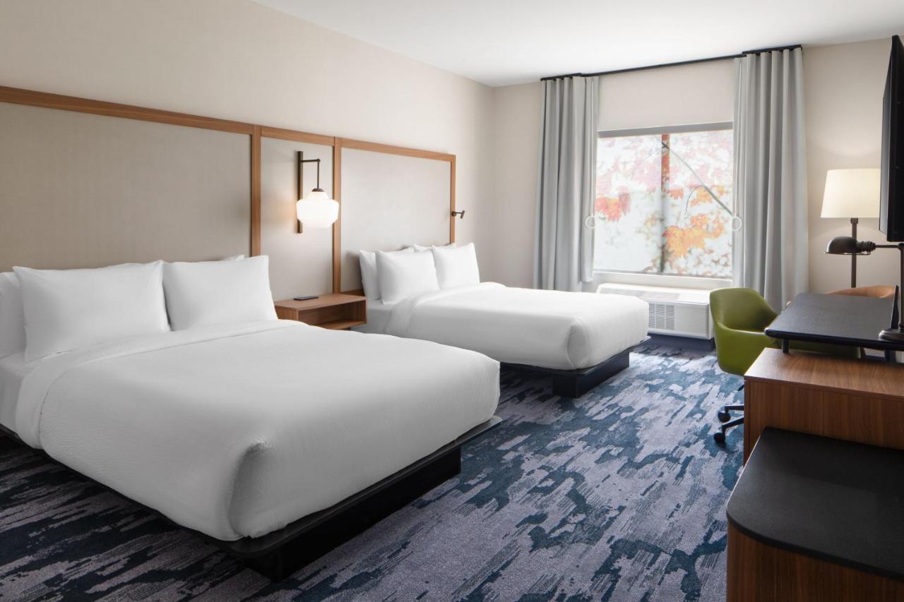 Fairfield By Marriott Inn & Suites Whitsett Greensboro East Esterno foto