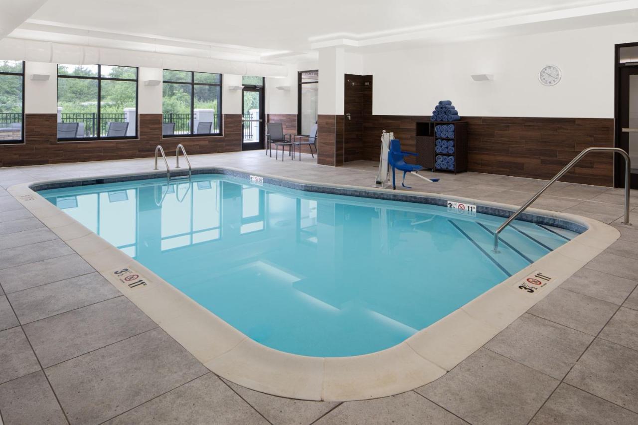 Fairfield By Marriott Inn & Suites Whitsett Greensboro East Esterno foto